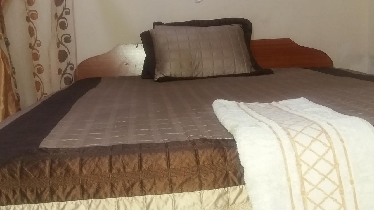 Kumunzi Backpackers Hostel Lusaka Exterior photo